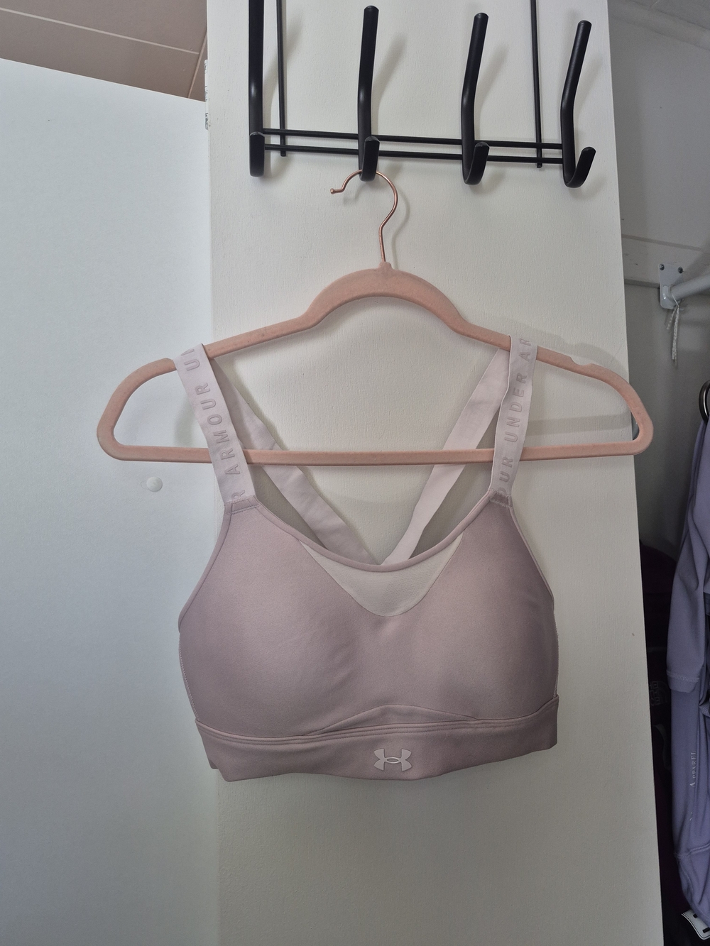 Under Armour Pale Pink Women's Supportive Sports Bra